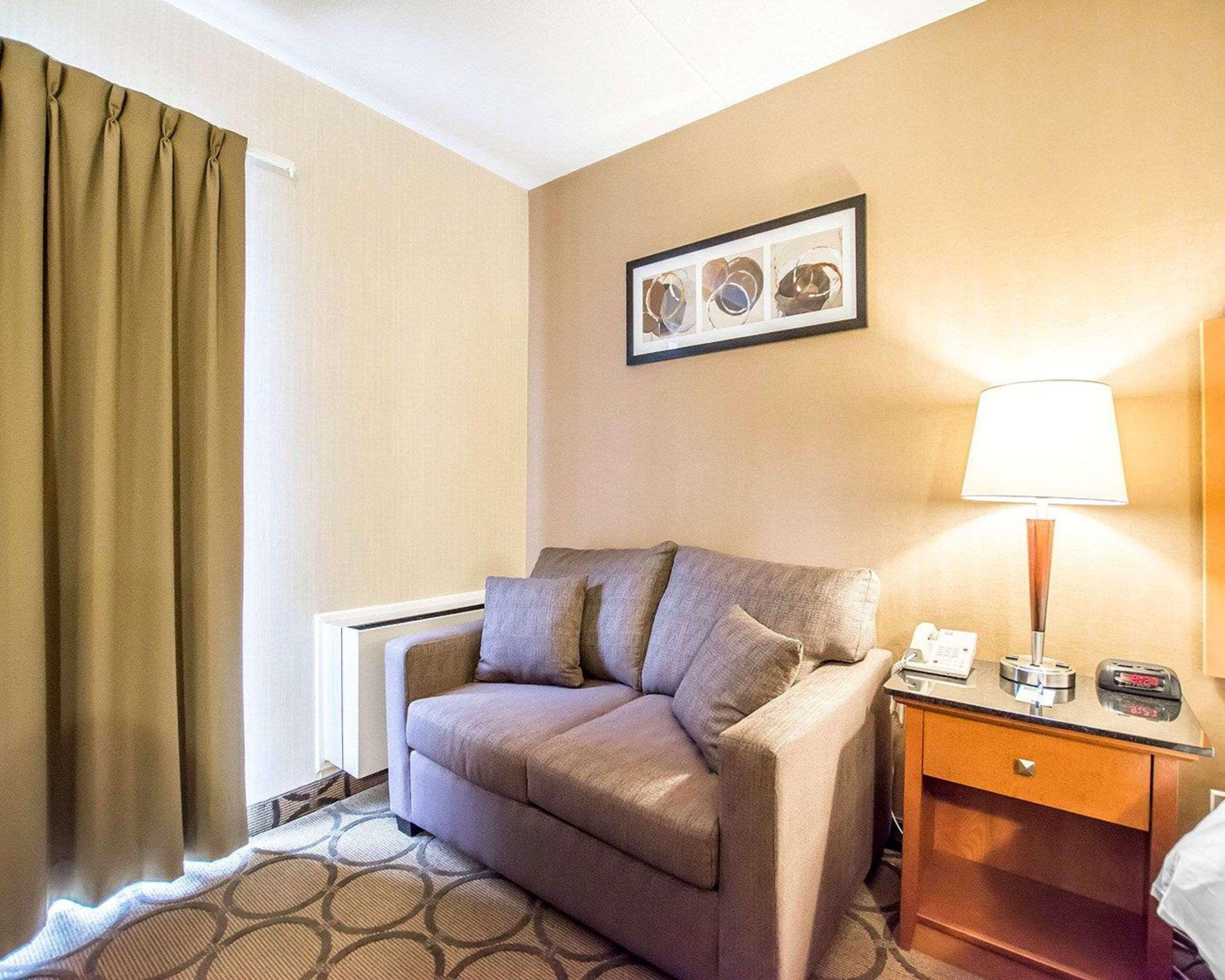Comfort Inn Kirkland Lake Bagian luar foto