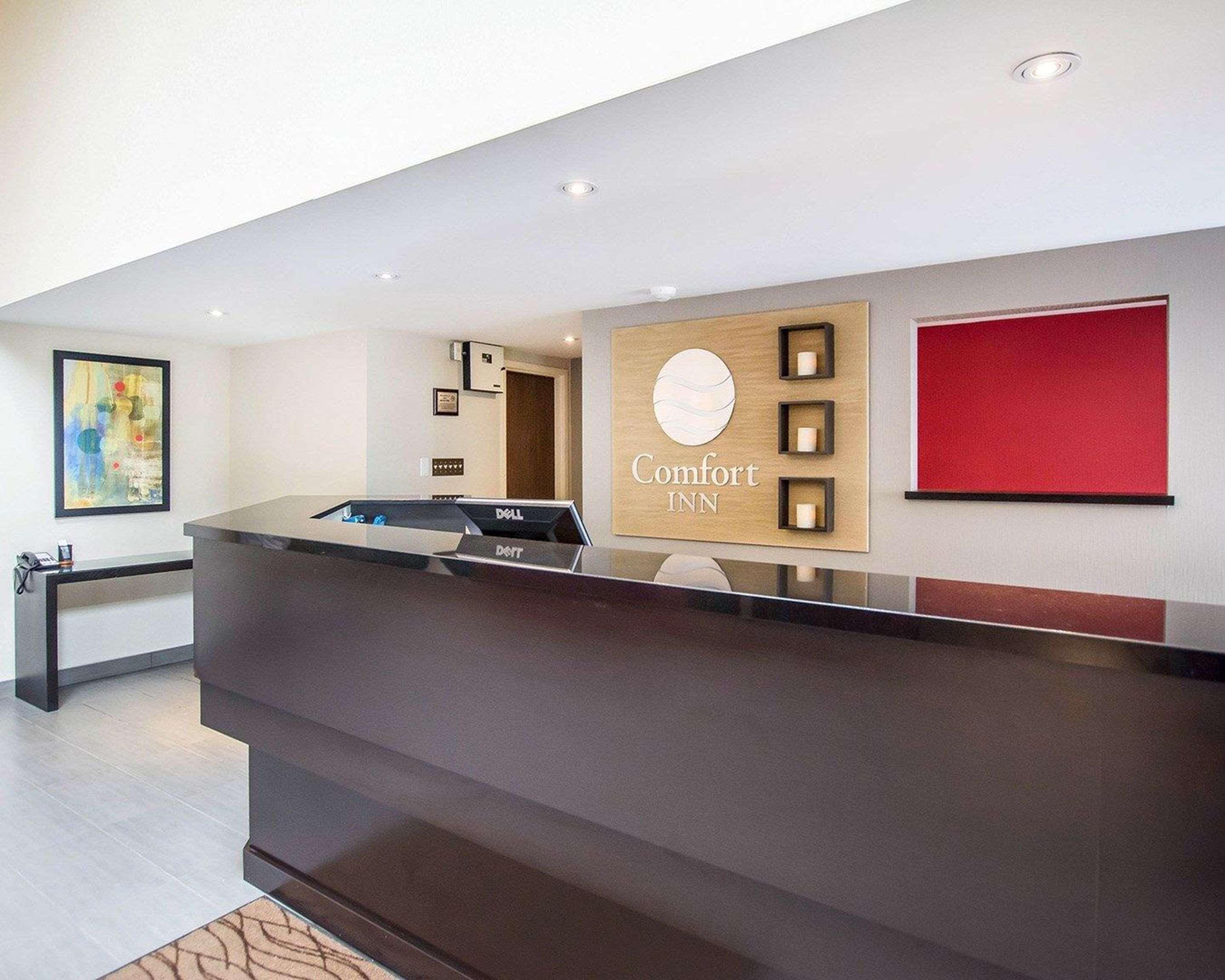 Comfort Inn Kirkland Lake Bagian luar foto
