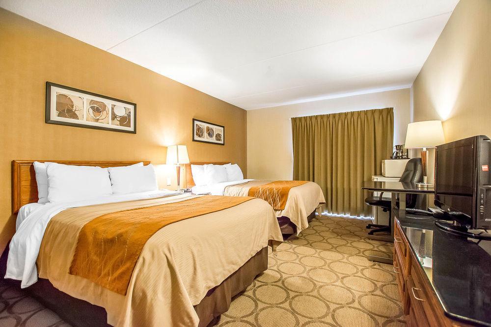 Comfort Inn Kirkland Lake Bagian luar foto
