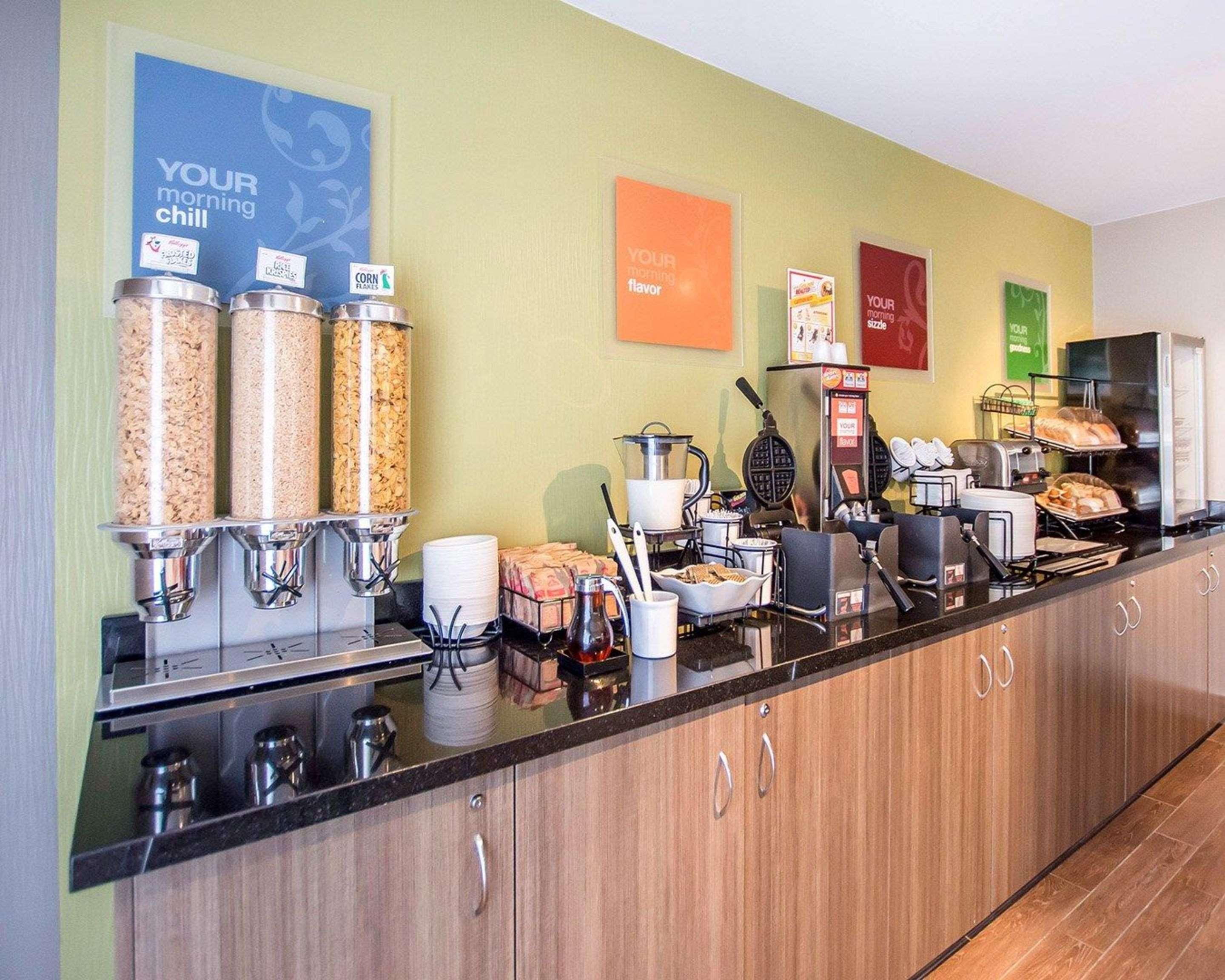 Comfort Inn Kirkland Lake Bagian luar foto