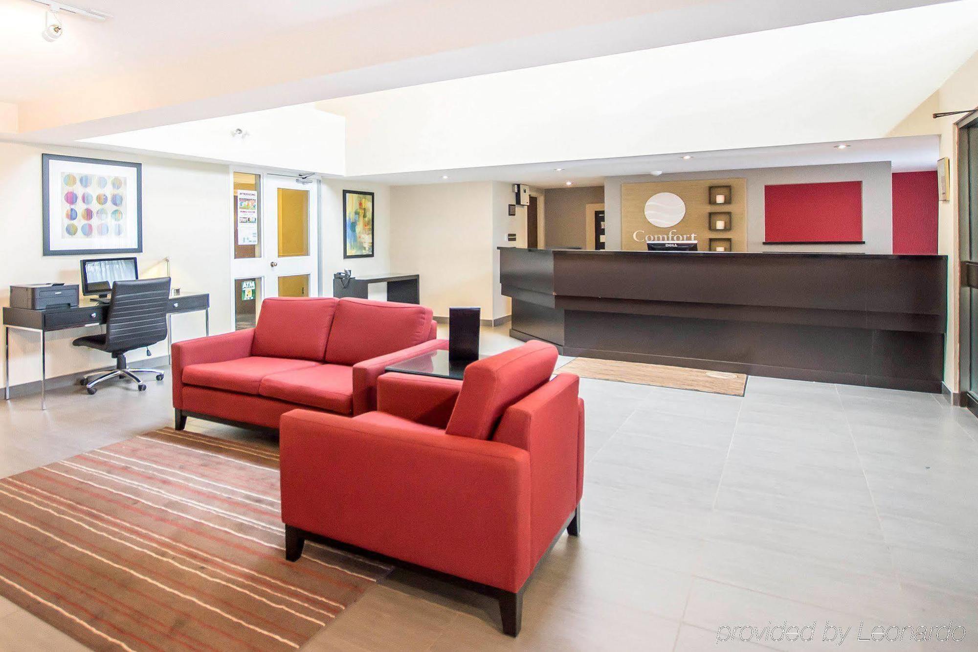 Comfort Inn Kirkland Lake Bagian luar foto