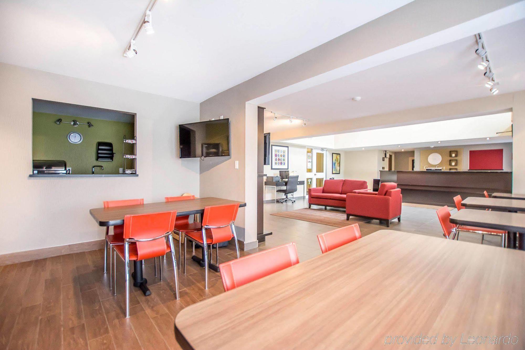 Comfort Inn Kirkland Lake Bagian luar foto