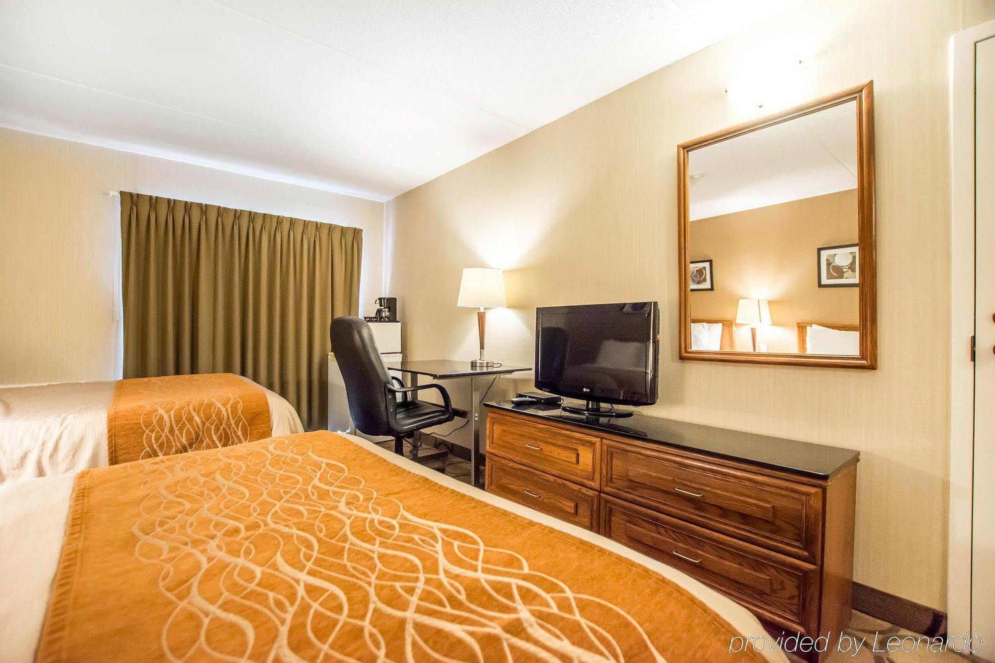 Comfort Inn Kirkland Lake Bagian luar foto