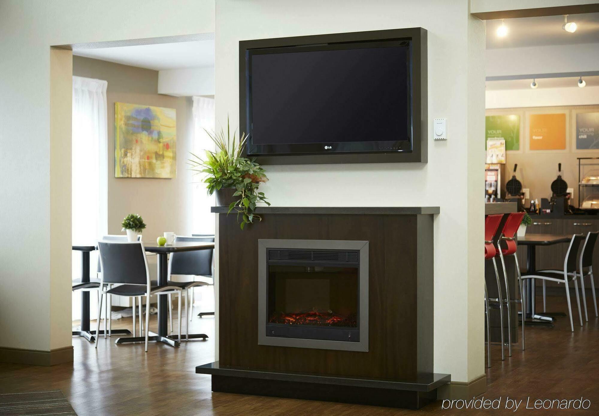 Comfort Inn Kirkland Lake Bagian luar foto